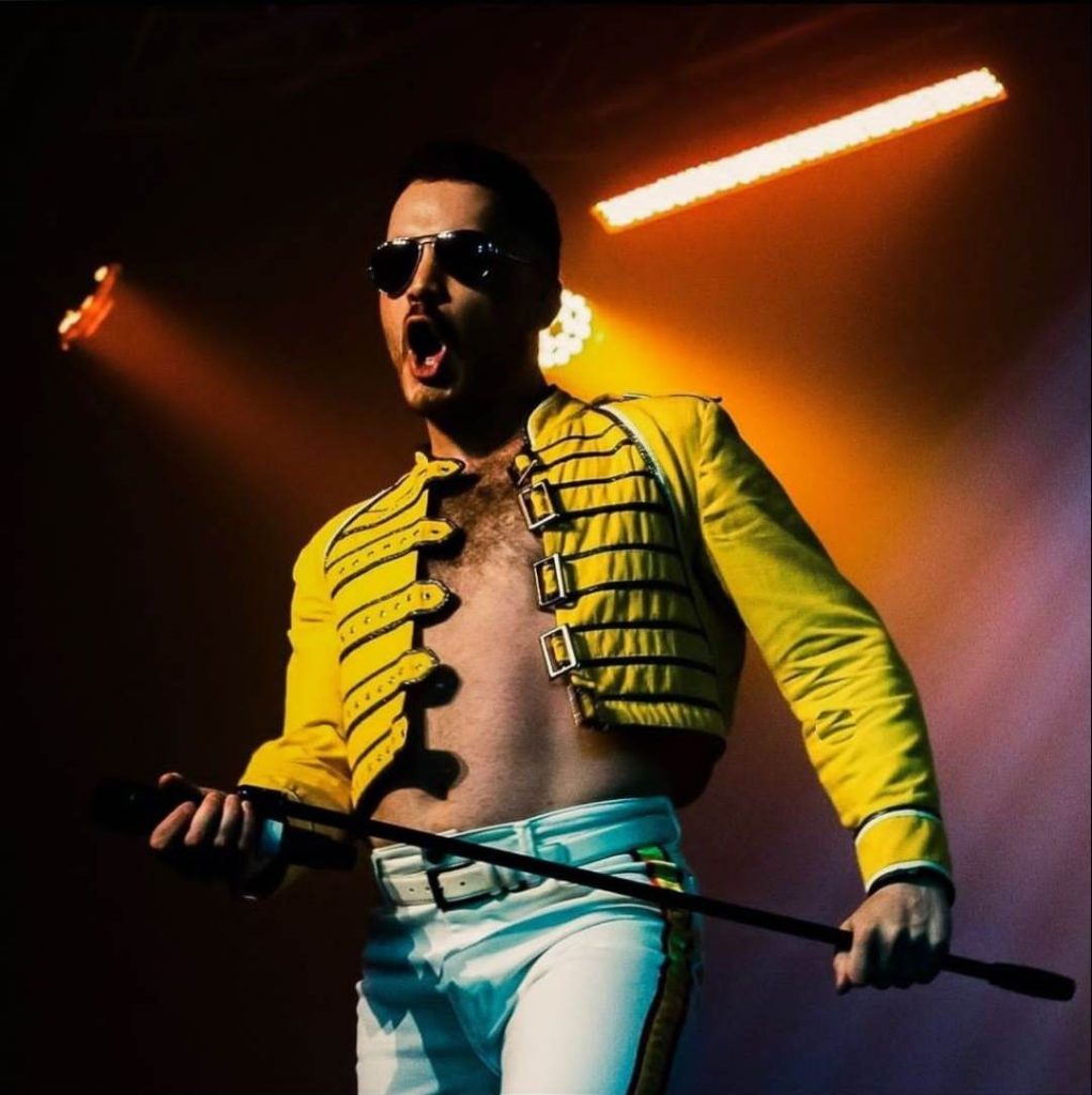 Capture the magic of Queen with Luke and his spellbinding Freddie Mercury show. Re-live not just Freddie’s camp charisma, but his electrifying stage presence and iconic costumes.